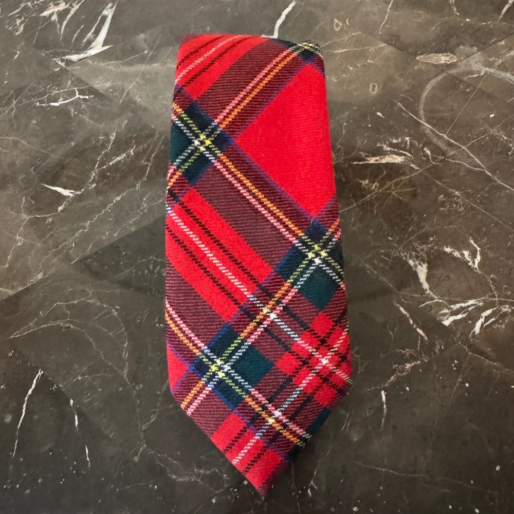 John Hanly Ireland Mens Red Plaid Tartan Lambswool Necktie Royal Stewart Style
